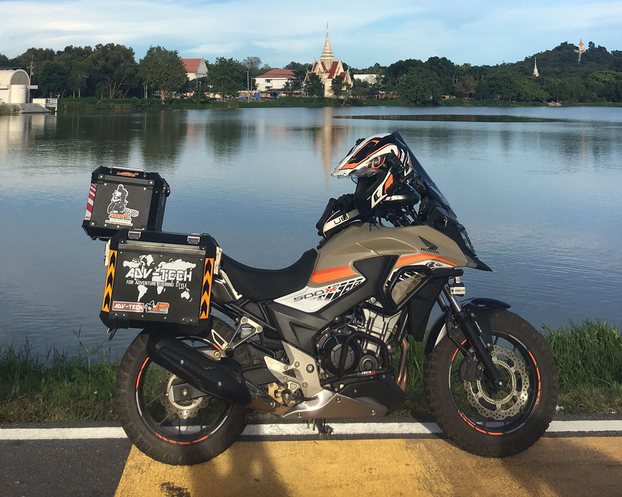 Honda CB500X - Pattaya Motorcycle Tours